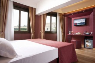 Hotel Jolly