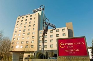 Bastion Deluxe Hotel  / Amstel