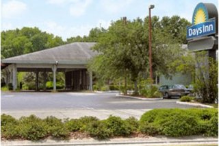 Days Inn  West