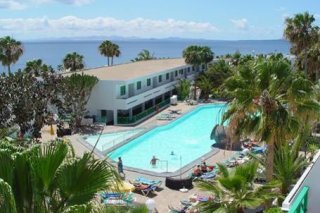 Apartamentos La Peñita