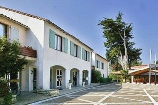 Logis Hotel Les Grenettes
