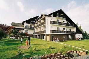 Hotel & Ferienwohnungen Seeschlößchen