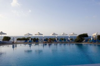 Maritimo Beach Hotel