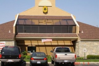 Super 8 Reynolds /East Columbus Area