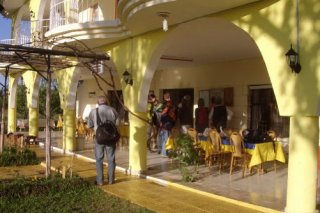Sultan Pansion Bird Paradise