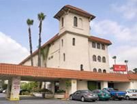 Ramada  Airport