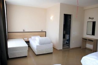 Hostel Varly Briag