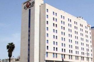 Gold Hotel
