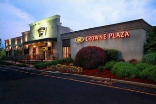 Crowne Plaza Hotel