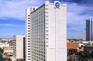 Coast  Plaza Hotel