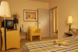 GHOTEL hotel & living