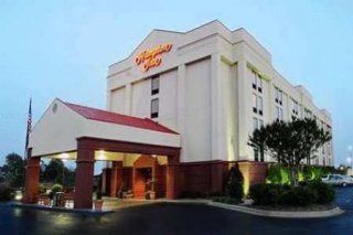 Hampton Inn /Woodruff Road