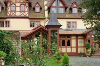 Kurfürstliches Schlosshotel Weyberhöfe