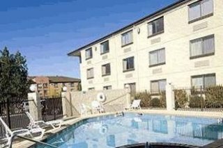Red Feather Hotel