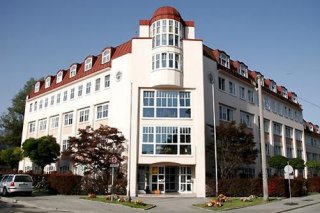 Strawberry Youth Hostels