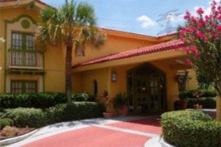 Venetian Inn & Suites