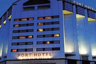 Port Hotel