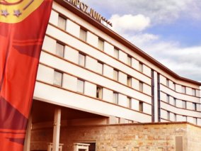 Hotel Sympozjum *****