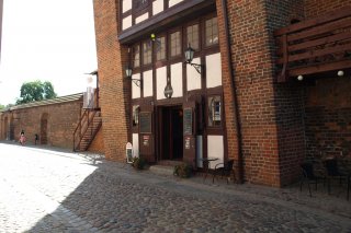 Bistro TORRE w Krzywej Wieży