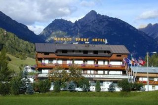 Monaco Sport Hotel