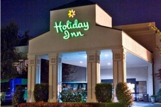 Holiday Inn Long Island-Islip Airport