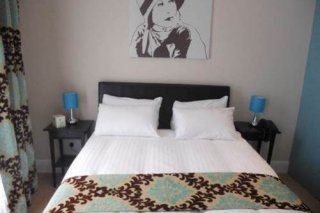 27 Paddington Hotel