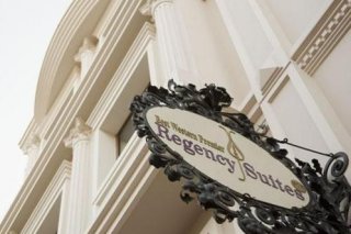 Best Western Premier Regency Suites & Spa