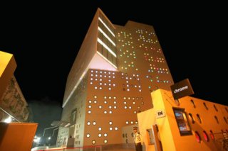 Chrome Hotel