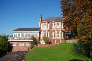 Summerhill Hotel