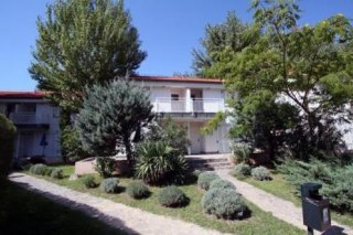 Villa Corinthia