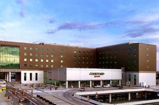 Courtyard by Marriott Warsaw Airport