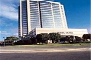 Omni  Hotel At The Colonnade