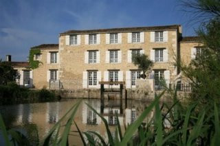 Logis Hôtel Le Moulin De Chalons