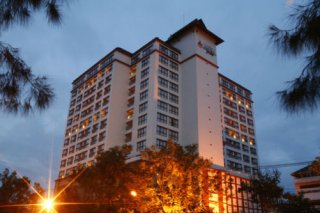 Amora Tapae Hotel