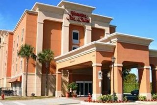 Hampton Inn & Suites
