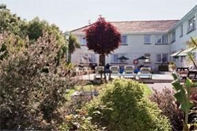 The Uplands Hotel & Apartments