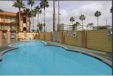 Super 8  Disneyland Drive