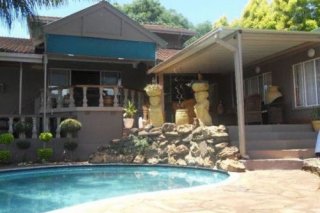 Mount Manzi Guesthouse
