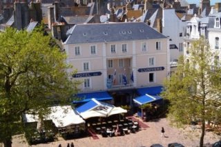 Hotel De L'univers