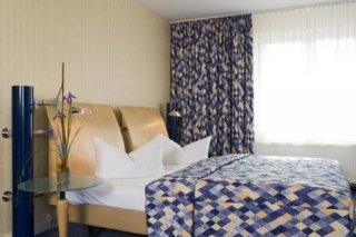 Mercure Hotel  Elbpromenade