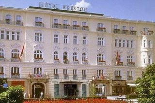 Hotel Bristol