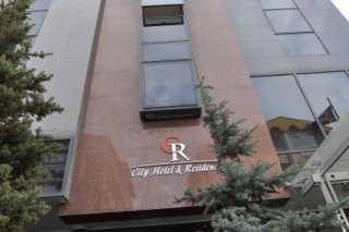 City Hotel Residence