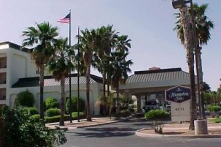 Hampton Inn -Airport
