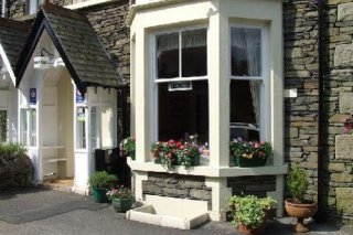 Holmlea Guest House