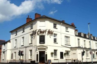 Grail Court Hotel