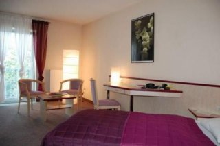 Airport Domizil Hotel