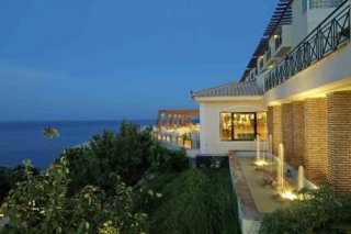 Mareblue Apostolata Resort and Spa