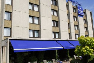Holiday Inn Garden Court  Expo