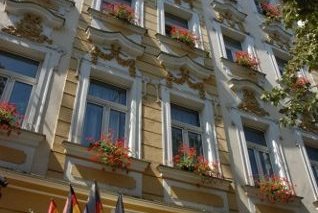 Adria Hotel