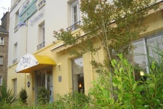 Brit Hotel Le Surcouf